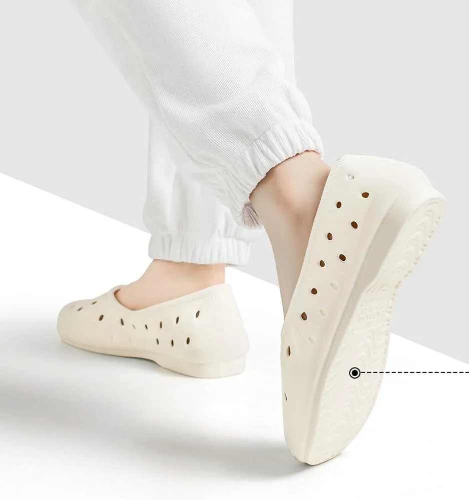 Women's Jelly Sandals Slip On Flats Lightweight Breathable Non-Slip Garden Shoes Comfort Soft Hollow Out Loafers Outdoor Beach Slides