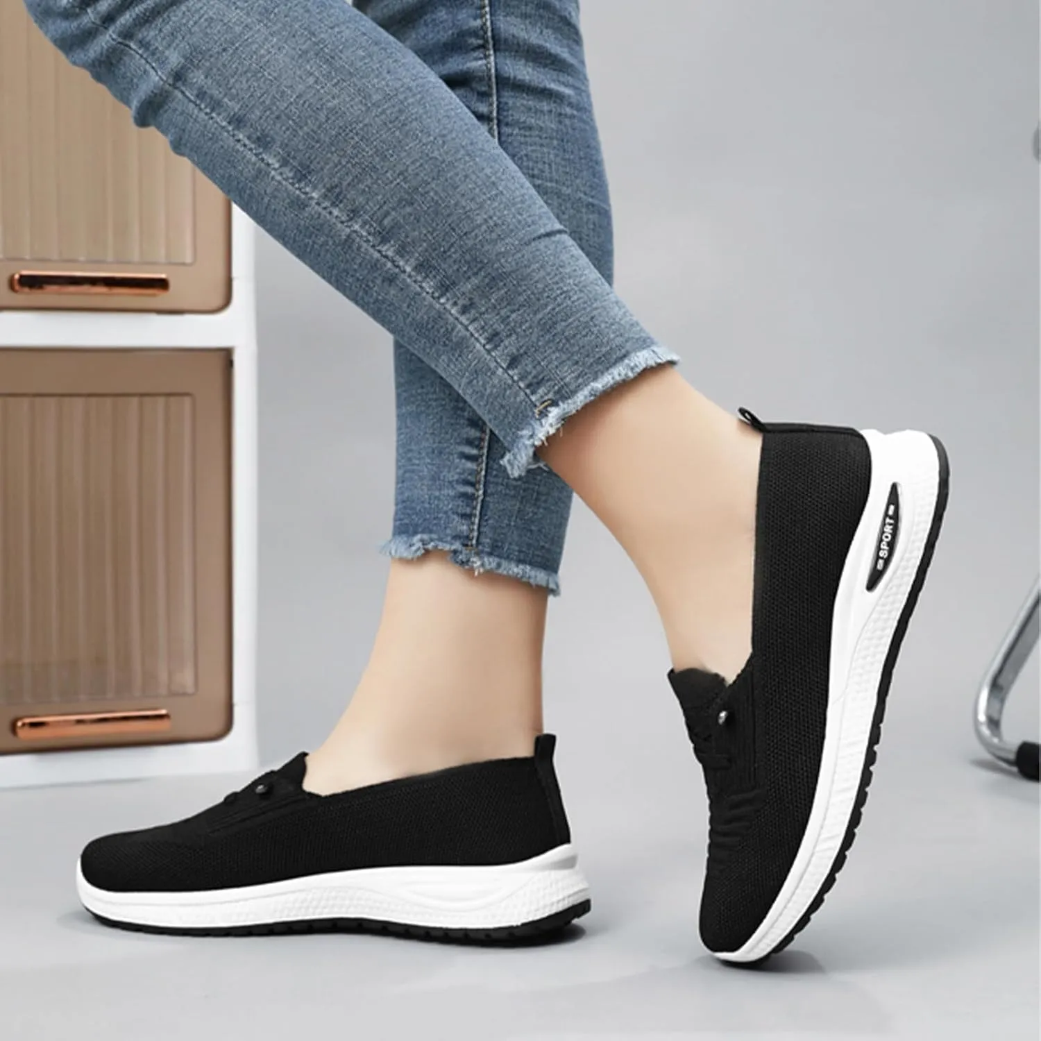 Women's Knitted Mesh Slip On Loafers Lightweight Breathable Orthopedic Soft Sole Flat Sneakers Casual Non-Slip Driving Walking Shoes